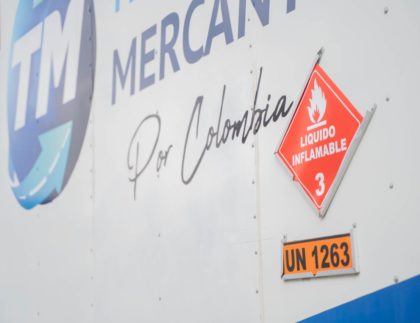 Transporte de mercancías químicas y peligrosas